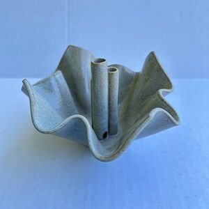 Elegant Ceramic Ikebana bud Vase - Cream